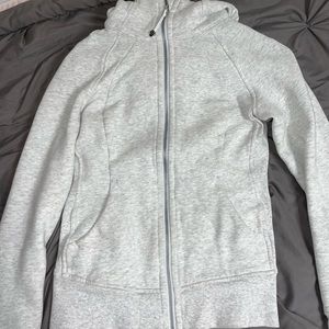 Lululemon size 4 full zip